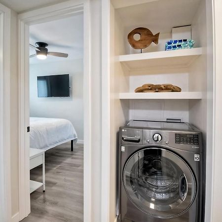 Tower 9 D Villa Оушънсайд Екстериор снимка